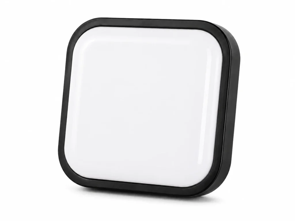 IP65 LED bulkhead light for indoor and outdoor applications
